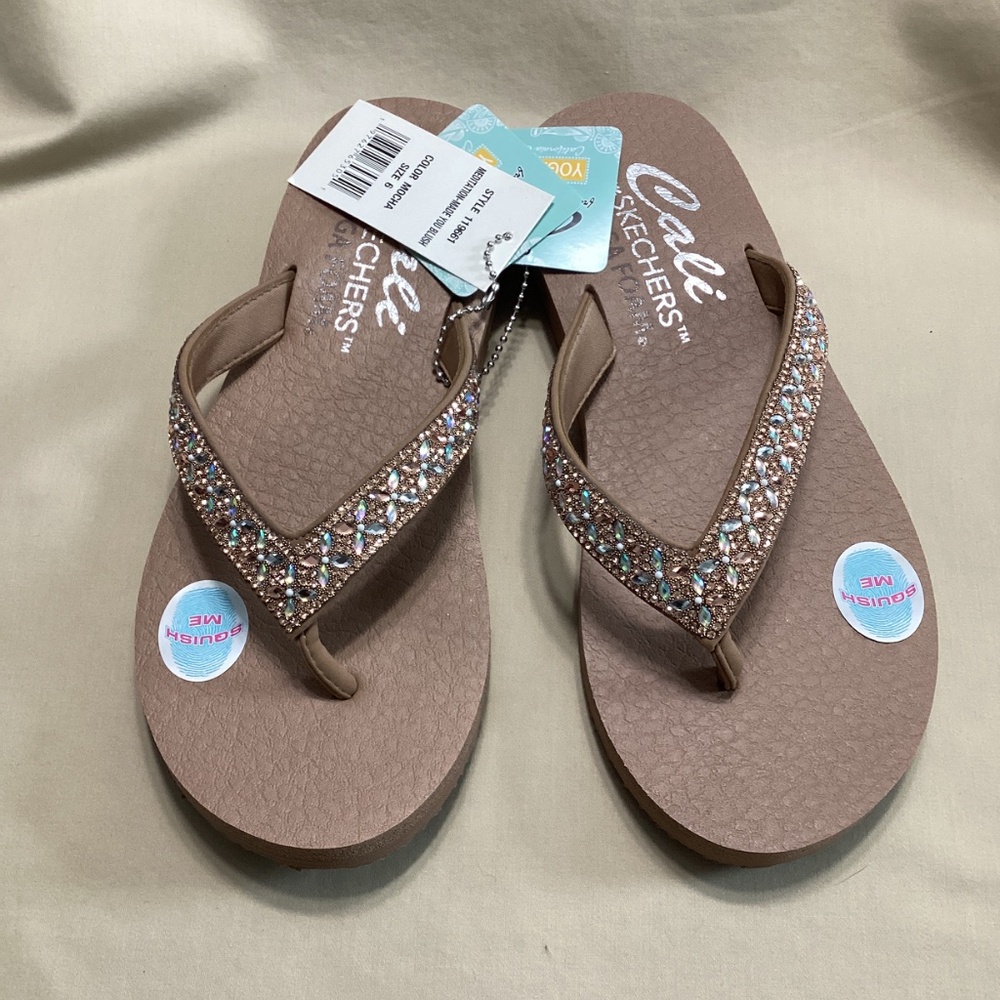 NWT Skechers Cali Meditation Made You Blush flip flop - Picture 3 of 14